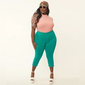 EUC Unique Vintage Smak Parlour Pinup Teal Heart Pocket Smarty Pant Capri Size L